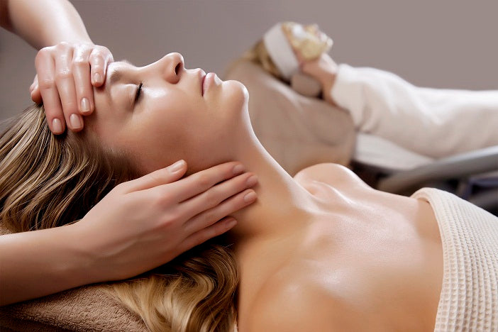 Gift voucher Sauna entry including Marine Balance Classic Facial Treatment for 2 people